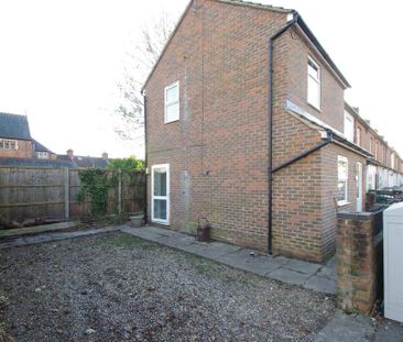 1 bedroom detached house to rent - Photo 5