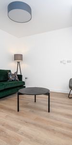 Park Street Room 2 - Photo 4