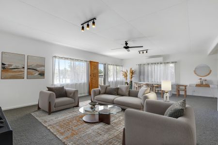 WELCOME TO 6 KESSELL STREET - THE BLEND OF SPACE, STYLE & LOCATION - Photo 2