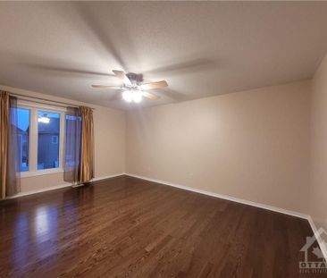 For Lease - 239 HIGHPOINTE Crescent, Barrhaven, Ontario - Photo 1