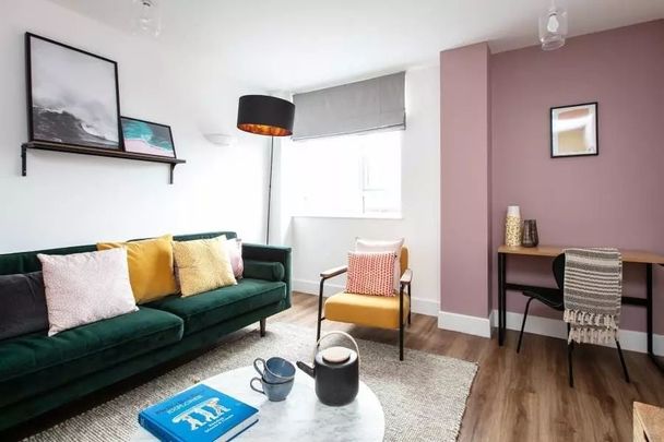 Room in a Shared Flat, Wilder House, BS2 - Photo 1