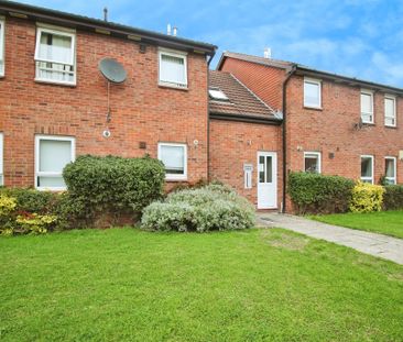 Bluebell Close, Huntington - Photo 2
