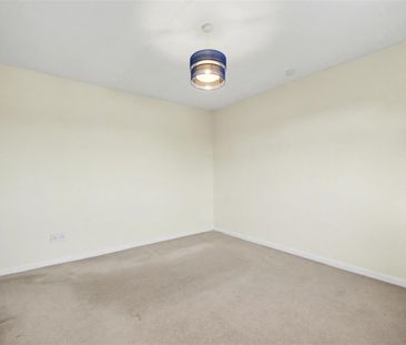 4 BED Terraced House To rent - Photo 6