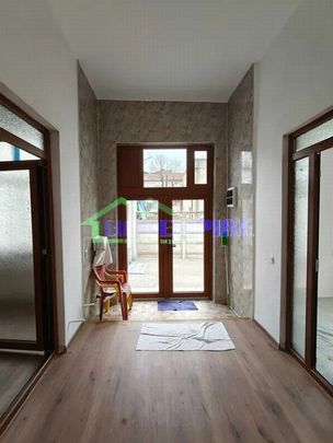 Casa de inchiriat zona CENTRU - Photo 1