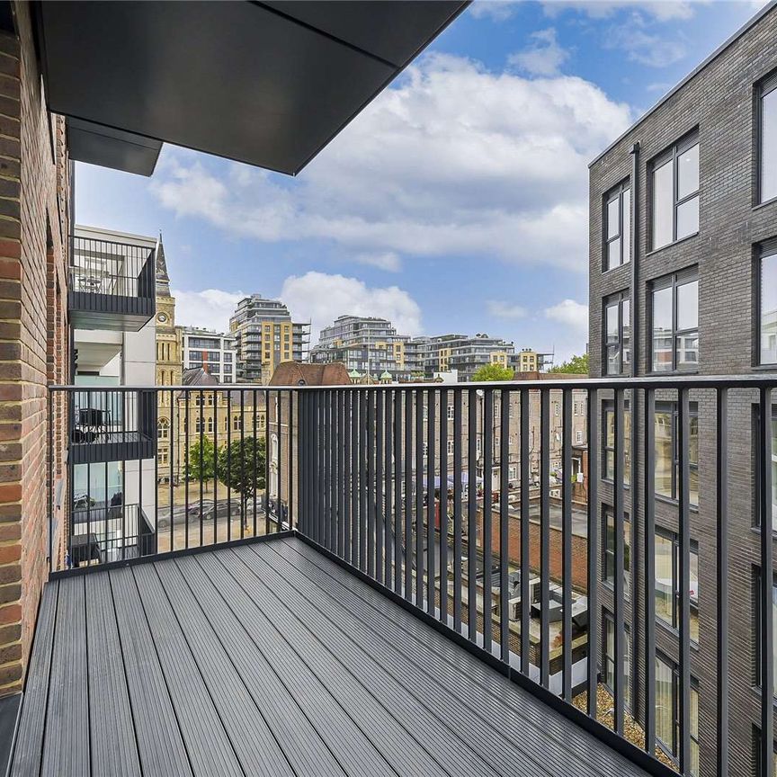 A stunning apartment found in the brand new development Filmworks - Photo 1