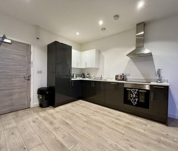 2 bedroom apartment to rent - Photo 4