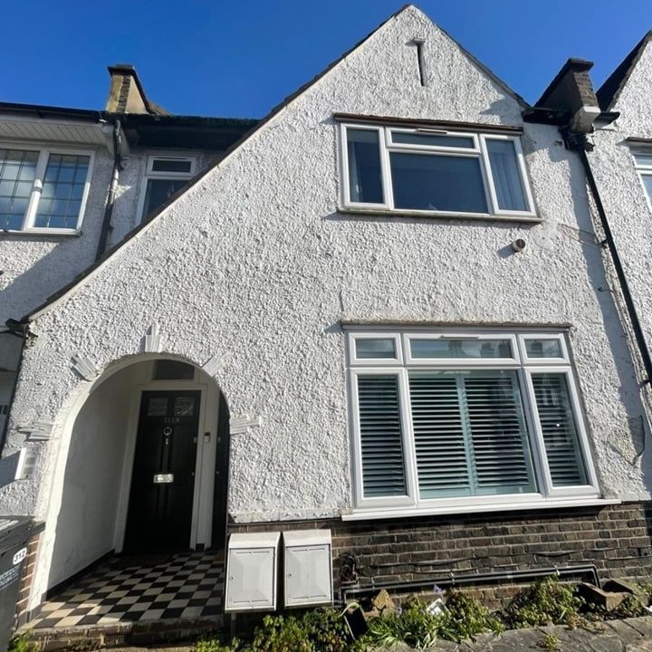 2 Bed Maisonette, Lower Addiscombe Road, CR0 - Photo 1