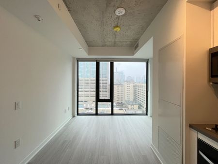 For Lease - 195 McCaul Street Unit# 1508, Toronto, Ontario - Photo 2