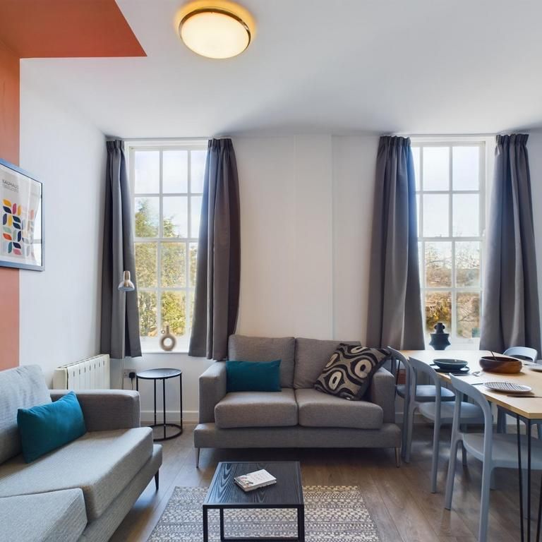 1 bedroom in a house share to rent - Photo 1