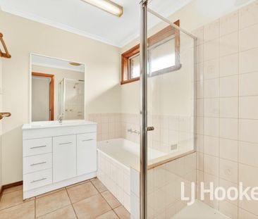 2/9 Sheffield Court, Pakenham, Vic 3810 - Photo 3