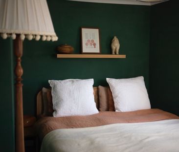 3 bedroom end of terrace house to rent - Photo 3