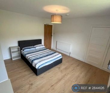 1 bedroom in a house share to rent - Photo 5