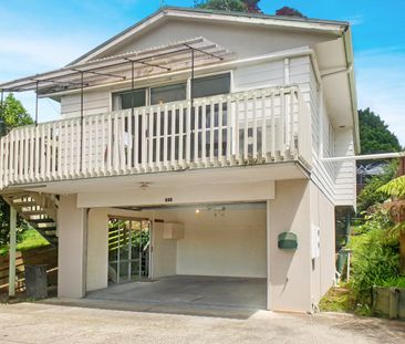 Fabulous 2 bdrm/double garage stand alone home - Photo 2