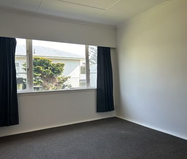 8 Clifford Street, Hawera - Photo 4