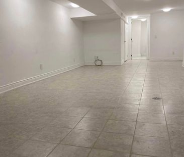 For Lease - 6 Rusholme Park Crescent Unit# Lower, Toronto, Ontario - Photo 6