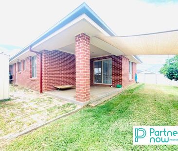 17 Hibiscus Way, TAMWORTH NSW 2340 - Photo 5