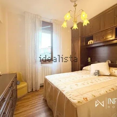 Alquiler de piso en Calle Larratundu - Photo 1