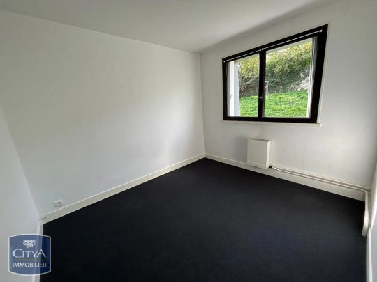 Appartement à louer 5 pièces 99.87m² - Photo 1