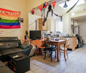48 Harrow Road - Photo 1