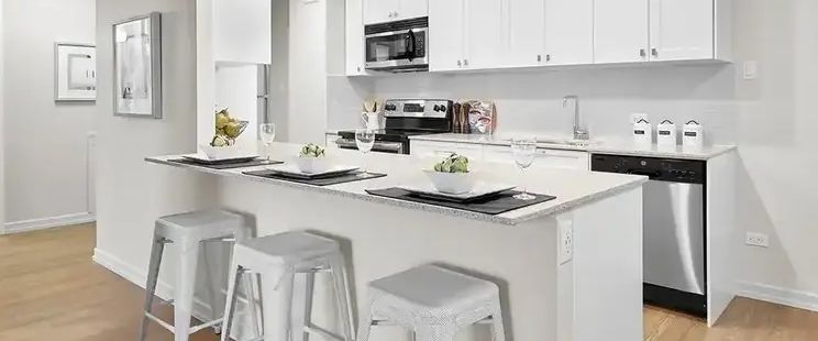 Panorama Apartment | 9915 115 Street, Edmonton - Photo 1