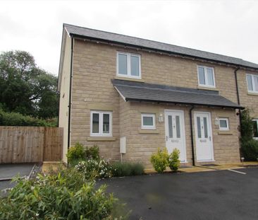 2 bedroom semi-detached house to rent - Photo 5