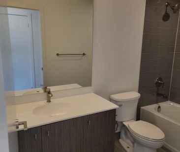 15 Wellington Street S #712 - Photo 5