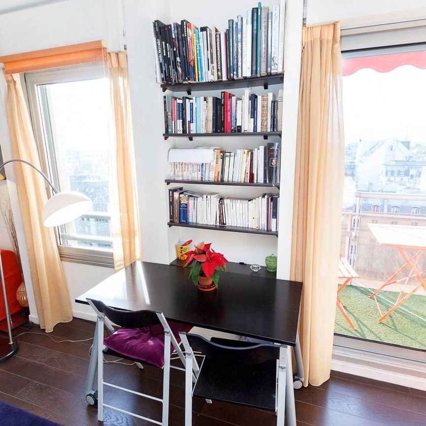 Logement à Paris, Location meublée - Photo 1