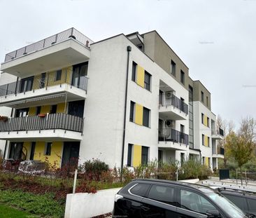 Kiadó tégla lakás - Photo 2