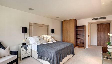 Two Bedrooms Two Bathroom Apartment To Let Imperial House Kensington W8 - Photo 5