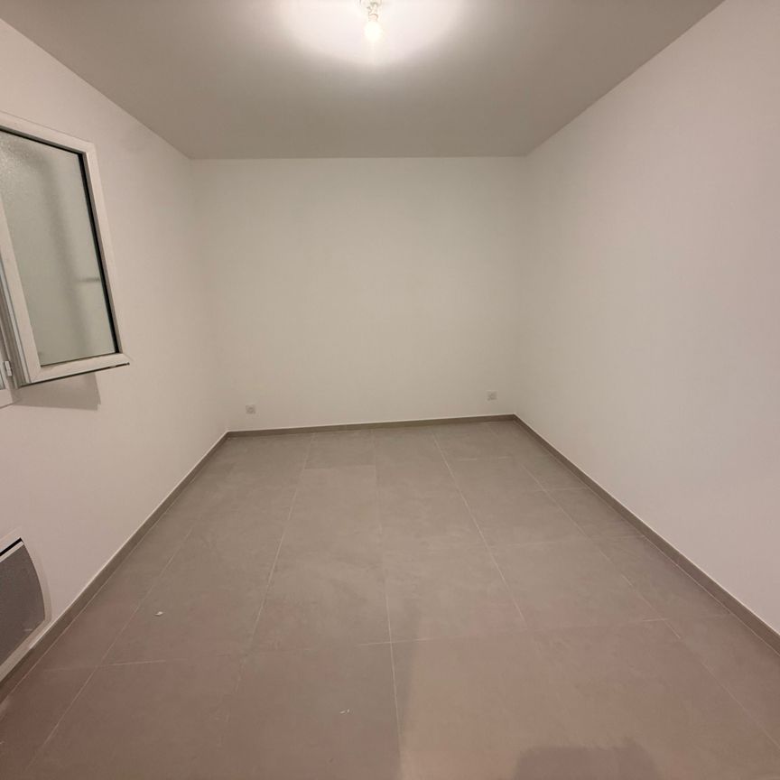 AGENCE BAZILLE - Appartement type 3bis à Saint Hippolyte du Fort - Photo 1