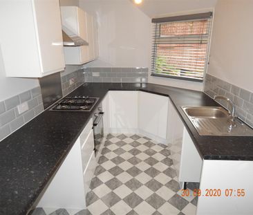 High Trees Close, Redditch - Photo 4