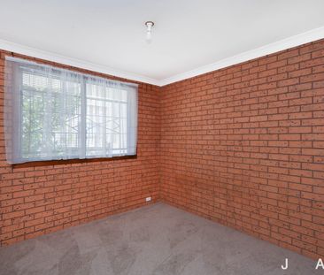 Fresh, Neat & Ready to Move In - Photo 3