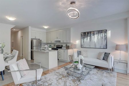 For Lease - 47 Durblee Avenue, Aurora, Ontario - Photo 2