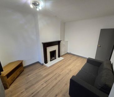 25 Empire Parade, Donegall Road, Belfast, BT12 6GN - Photo 2