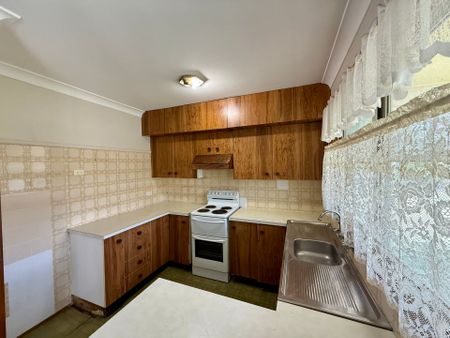 Charming Country Cottage with Acreage - Photo 4