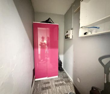 2 Bedroom Apartment To Let - Photo 3