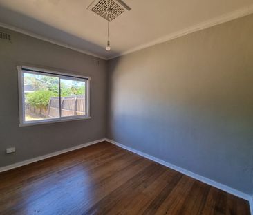 Best Location!! - Photo 5