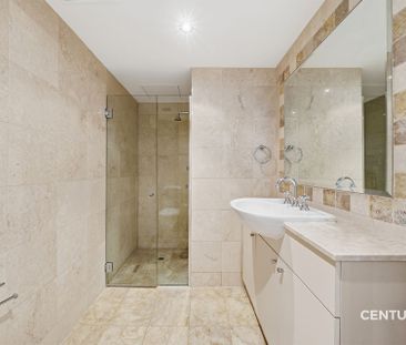 Renovated Penthouse in the Heart of Chatswood ** 27/11/25 ** - Photo 3