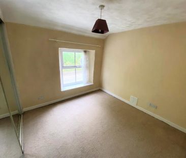 2 Bedroom Terraced To Let - Photo 5