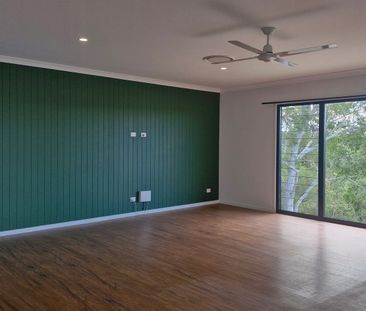 Beautifully Designed Home with Unmatched Views - Maintenance Free L... - Photo 1