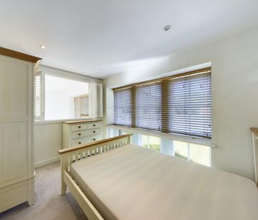 3 bedroom apartment to rent - Photo 3