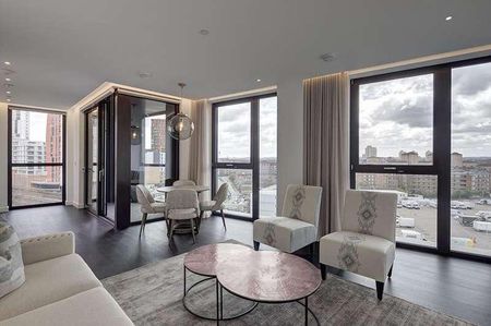 The Residence, Charles Clowes Walk, Nine Elms, London, SW11 - Photo 5