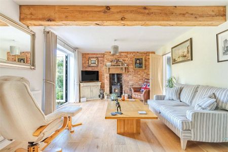 2 bedroom semi-detached house to rent - Photo 3