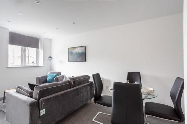 1 bedroom serviced apartment to rent - Photo 1