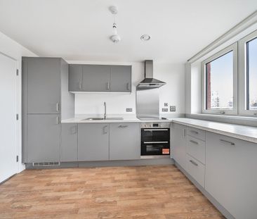 St Pauls Road, Barking, London, IG11 - Photo 3