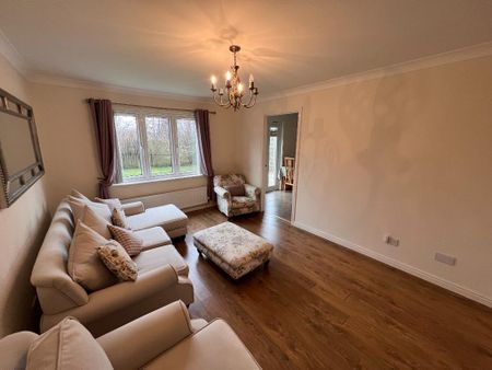 3 bedroom detached house to rent - Photo 2