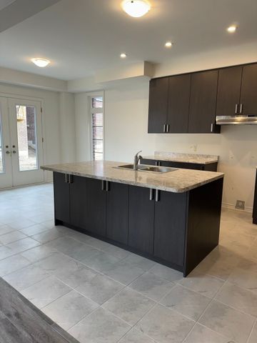 For Lease - 5 Sassafras Road, Springwater, Ontario - Photo 2