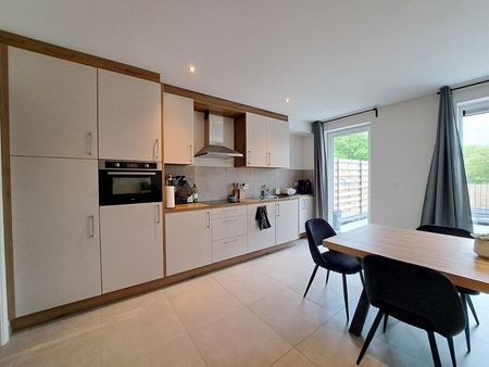 Appartement te huur - Foto 2
