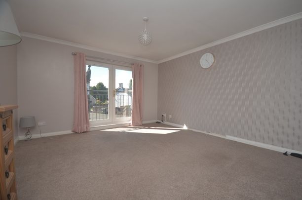 Flat 1/1 Main Street - Photo 1