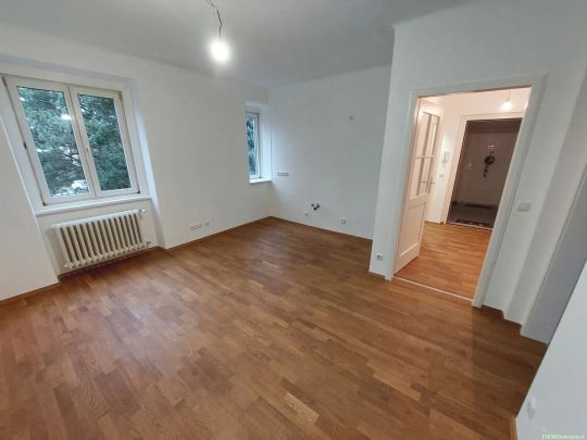 Reizende 44m² Wohnung mit Loggia in Steyr - Ennsleite - Photo 1